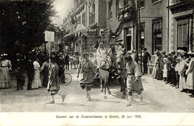 220607 Afbeelding van de maskeradeoptocht met als thema De triomftocht van Germanicus binnen Rome in 17 na Chr. ter ...